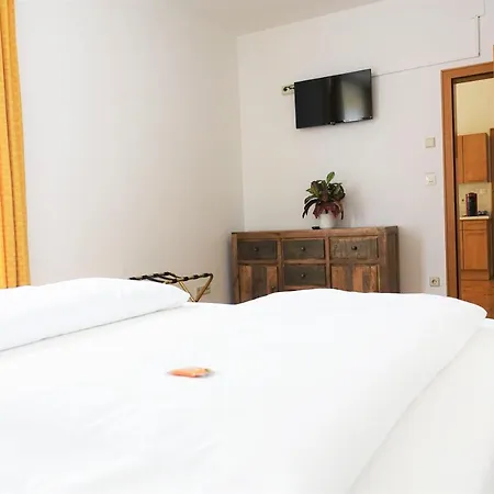 Kindler 2,0 Self-check-in Otel 3*
